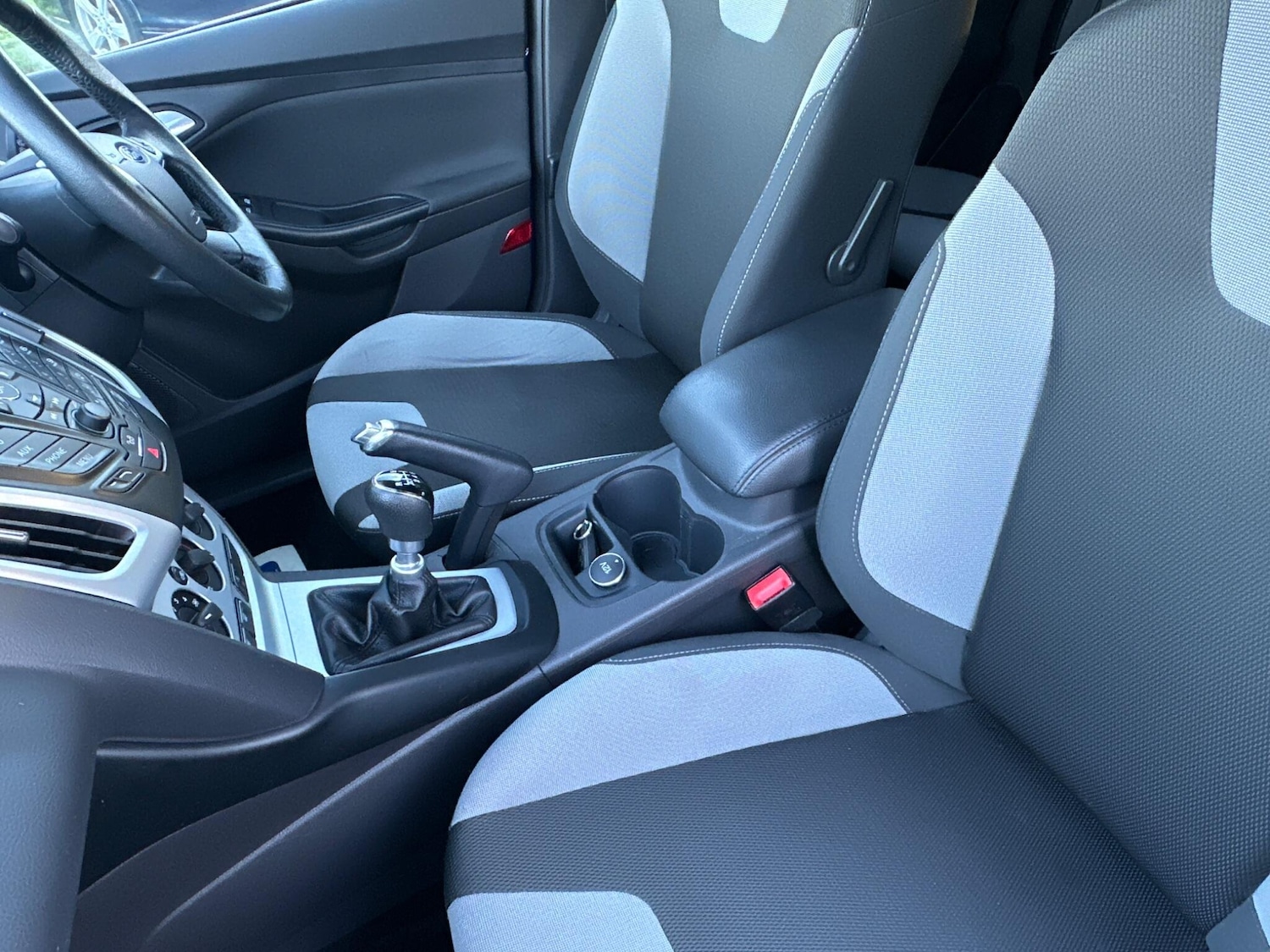 Used Ford Focus 2014 for sale - 76984903: Photo 60