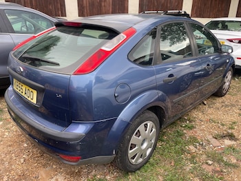 Used Ford Focus 2006 for sale - 75400467: Photo