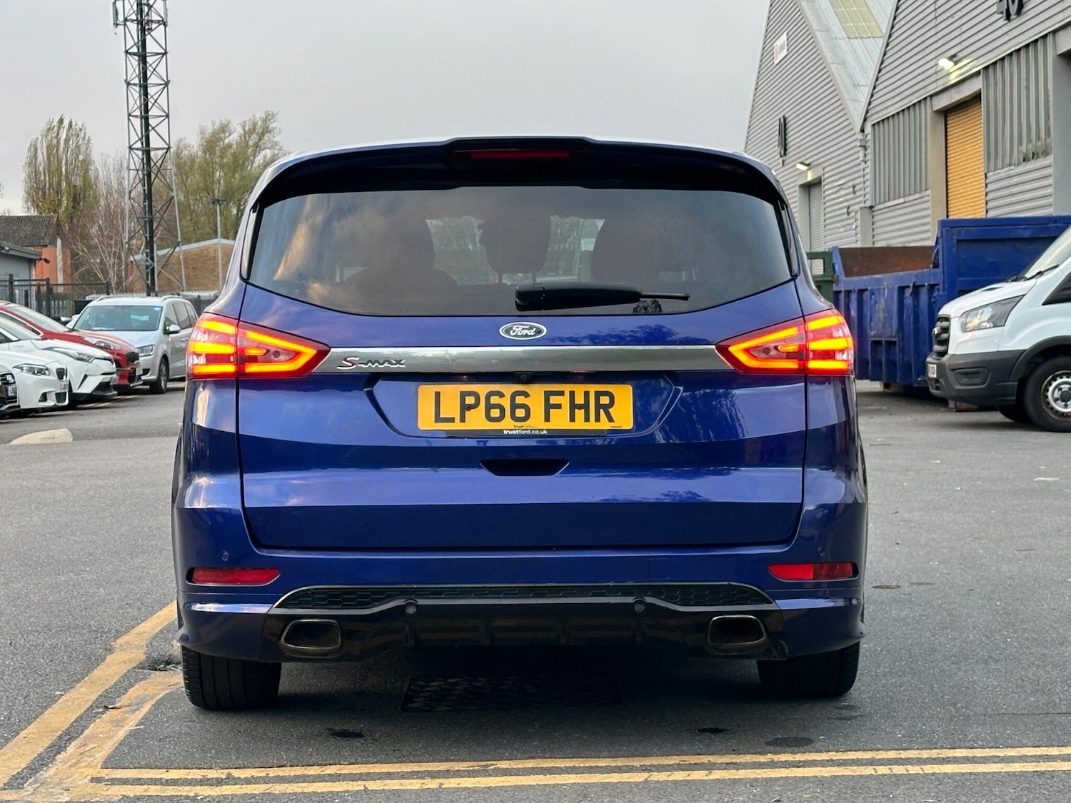 Used Ford S-Max 2016 for sale - 76824131: Photo 10