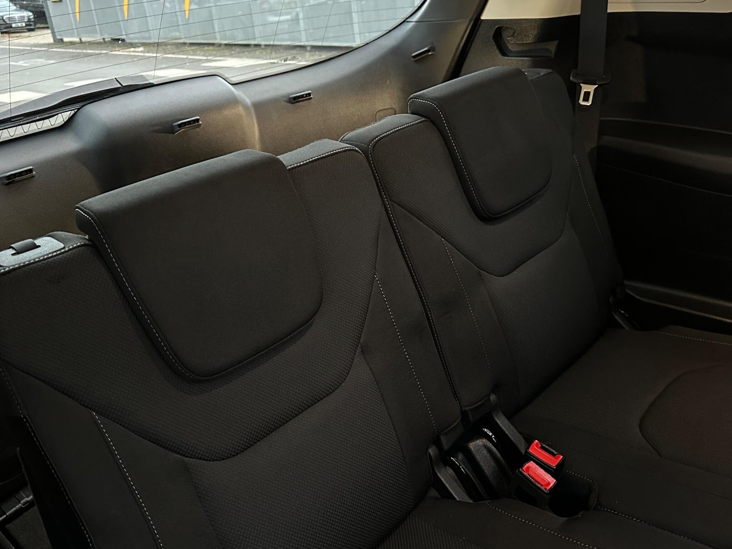 Used Ford S-Max 2016 for sale - 76824131: Photo 37