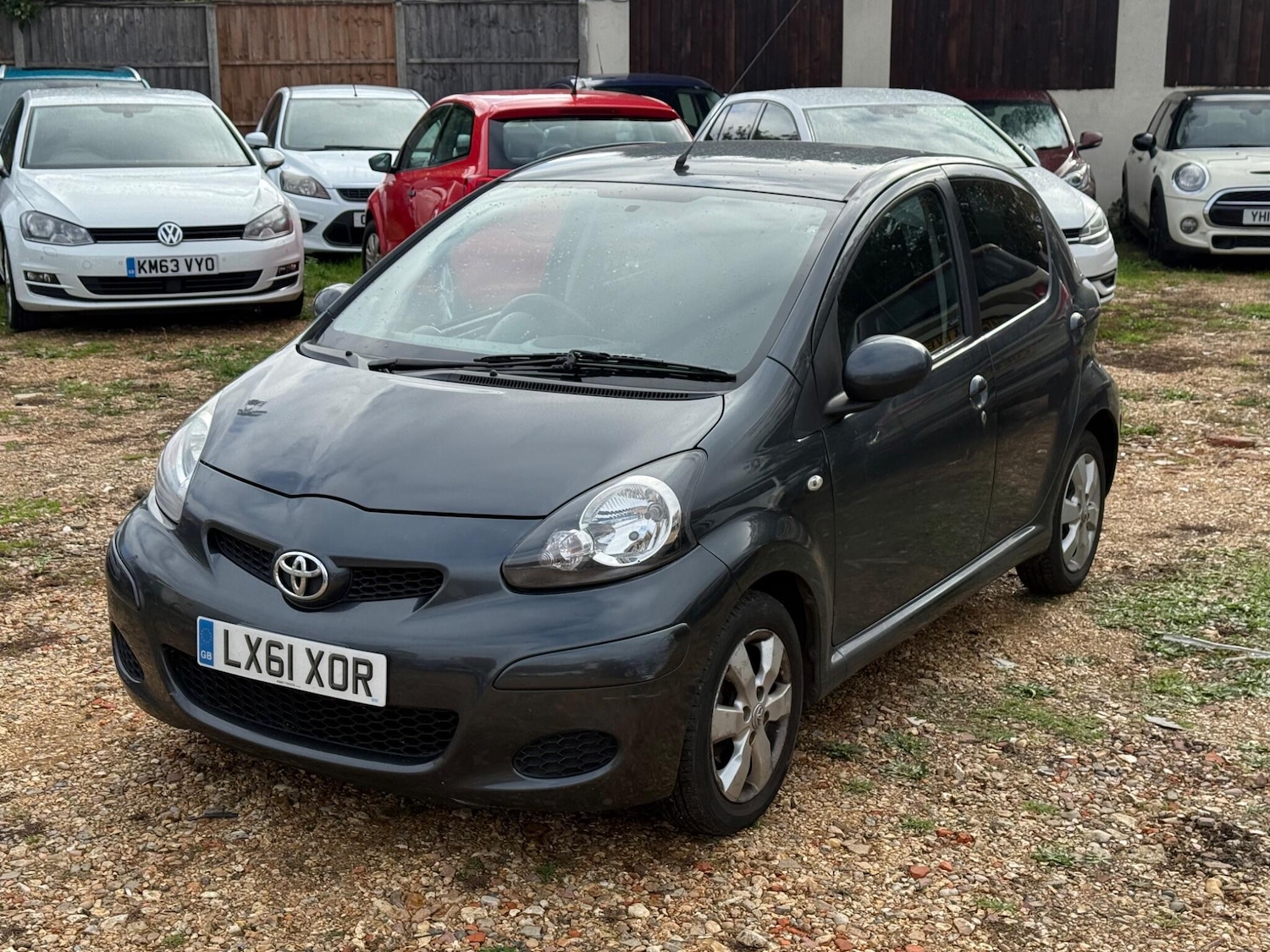 Used Toyota AYGO 2011 for sale - 76377402: Photo 3