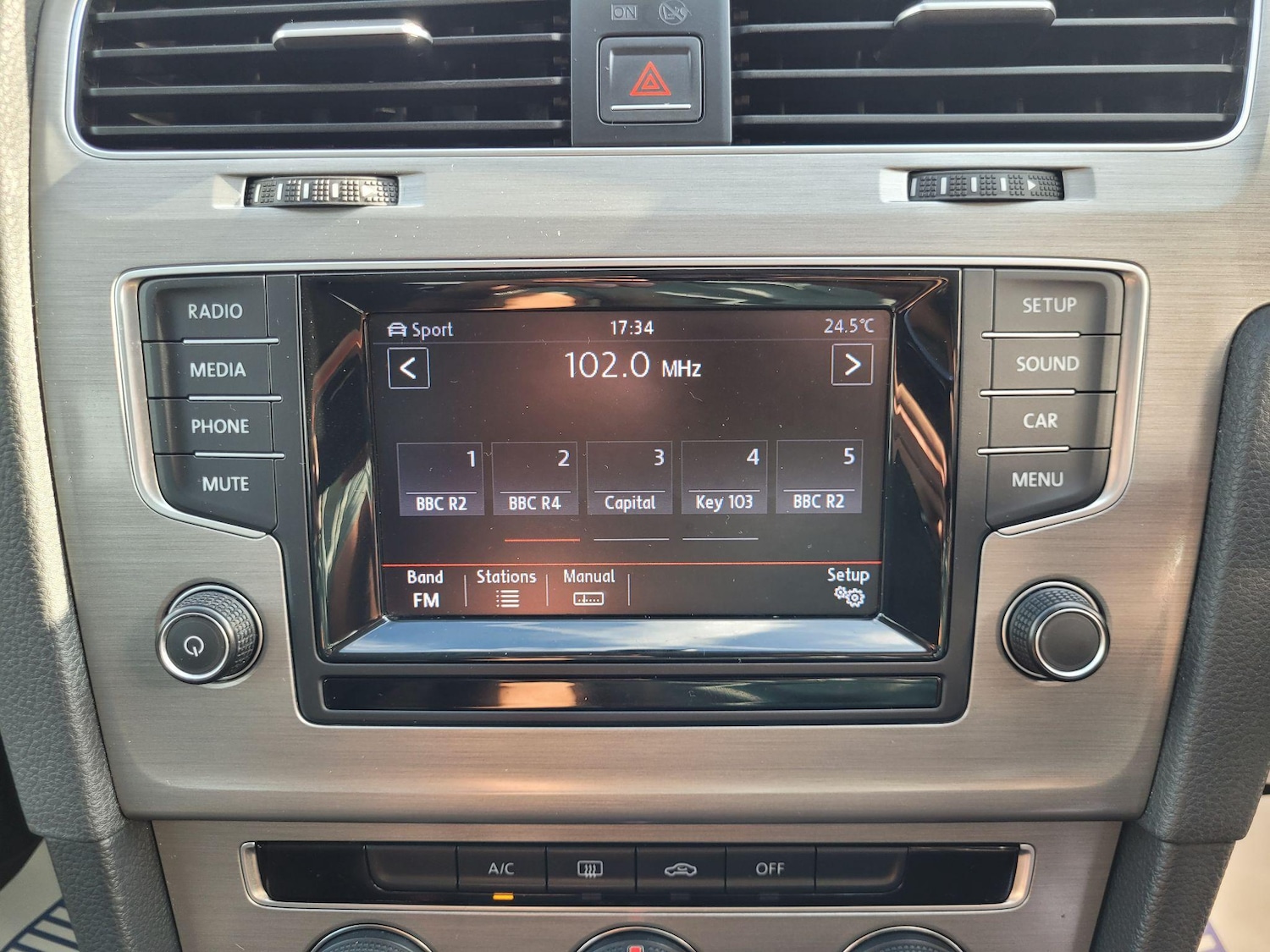 Used Volkswagen Golf 2015 for sale - 76317839: Photo 20