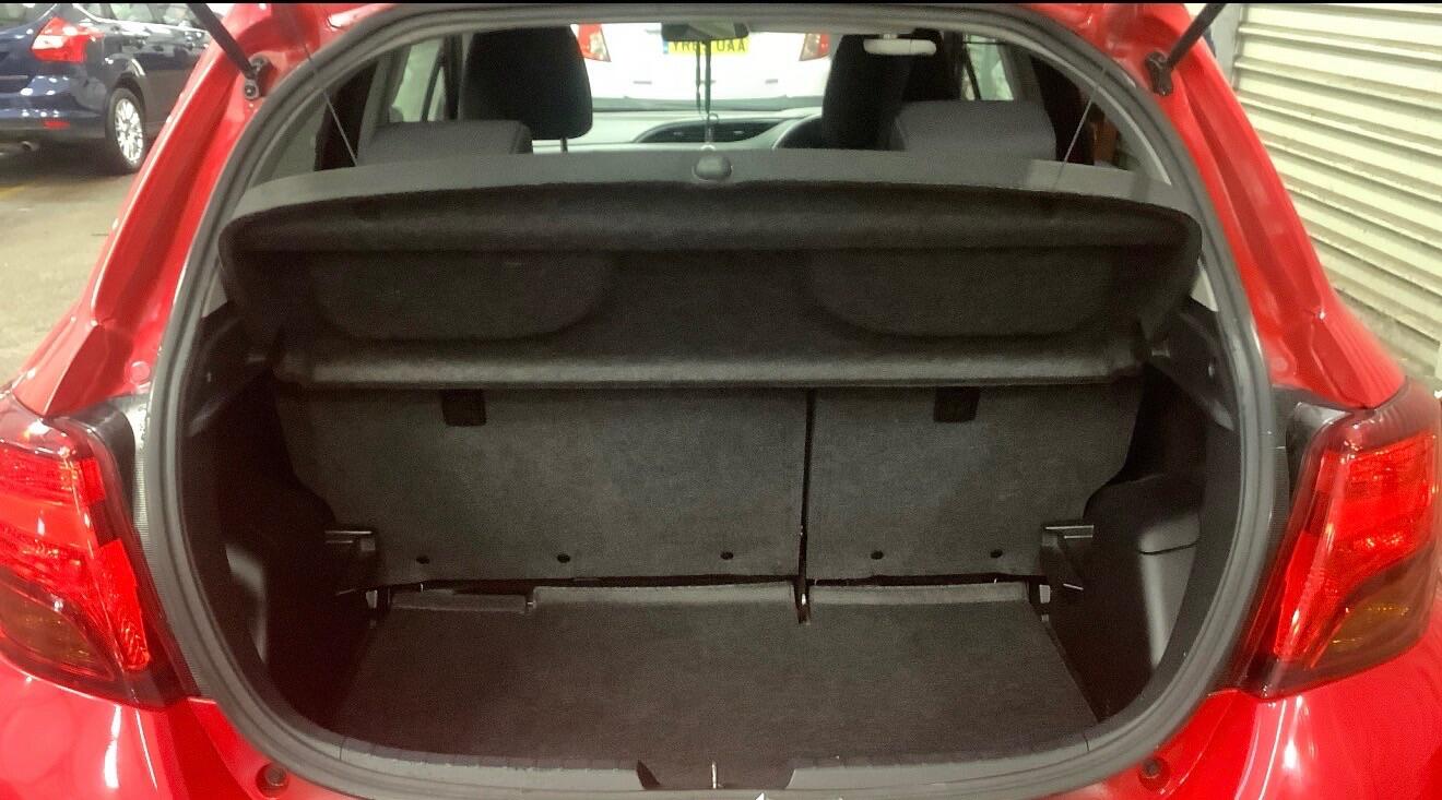 Used Toyota Yaris for sale - 77783487: Photo 10