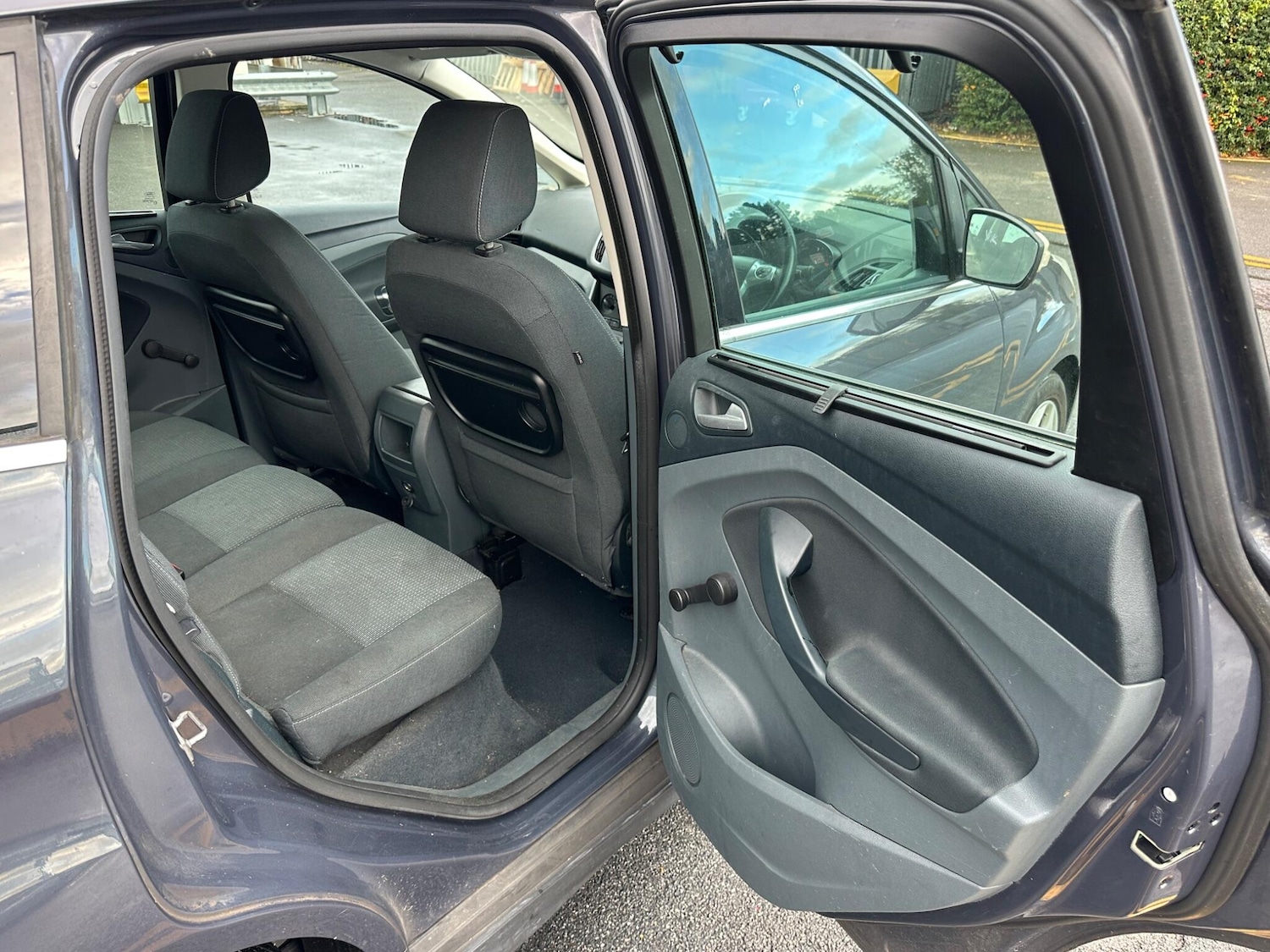 Used Ford C-Max 2014 for sale - 76441081: Photo 16