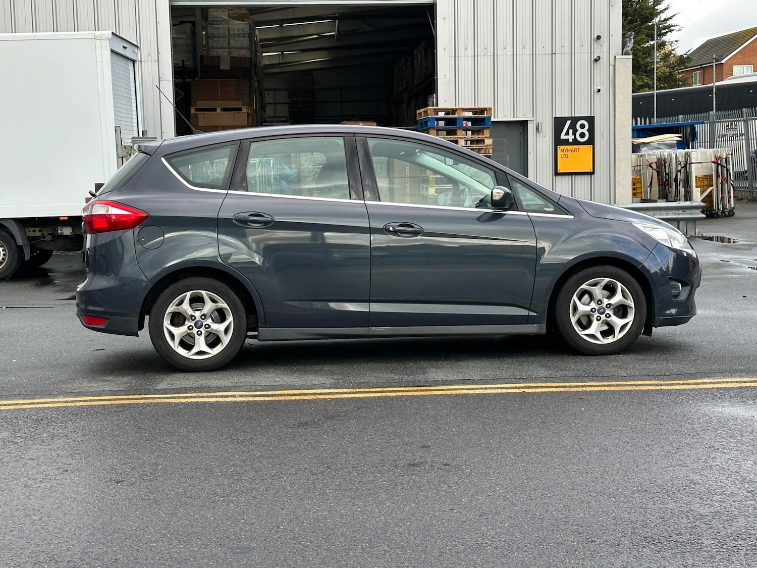 Used Ford C-Max 2014 for sale - 76441081: Photo 7