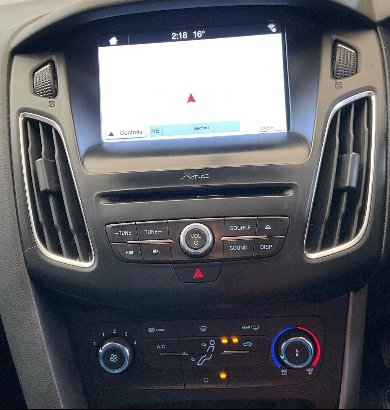 Used Ford Focus 2017 for sale - 76984904: Photo 10