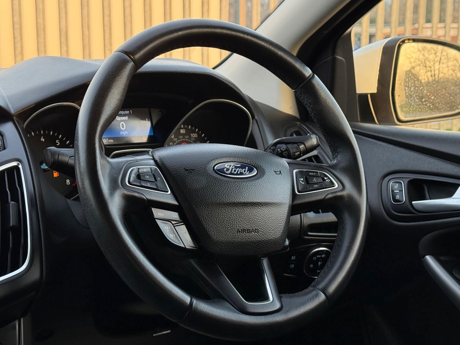 Used Ford Focus 2017 for sale - 76984904: Photo 20