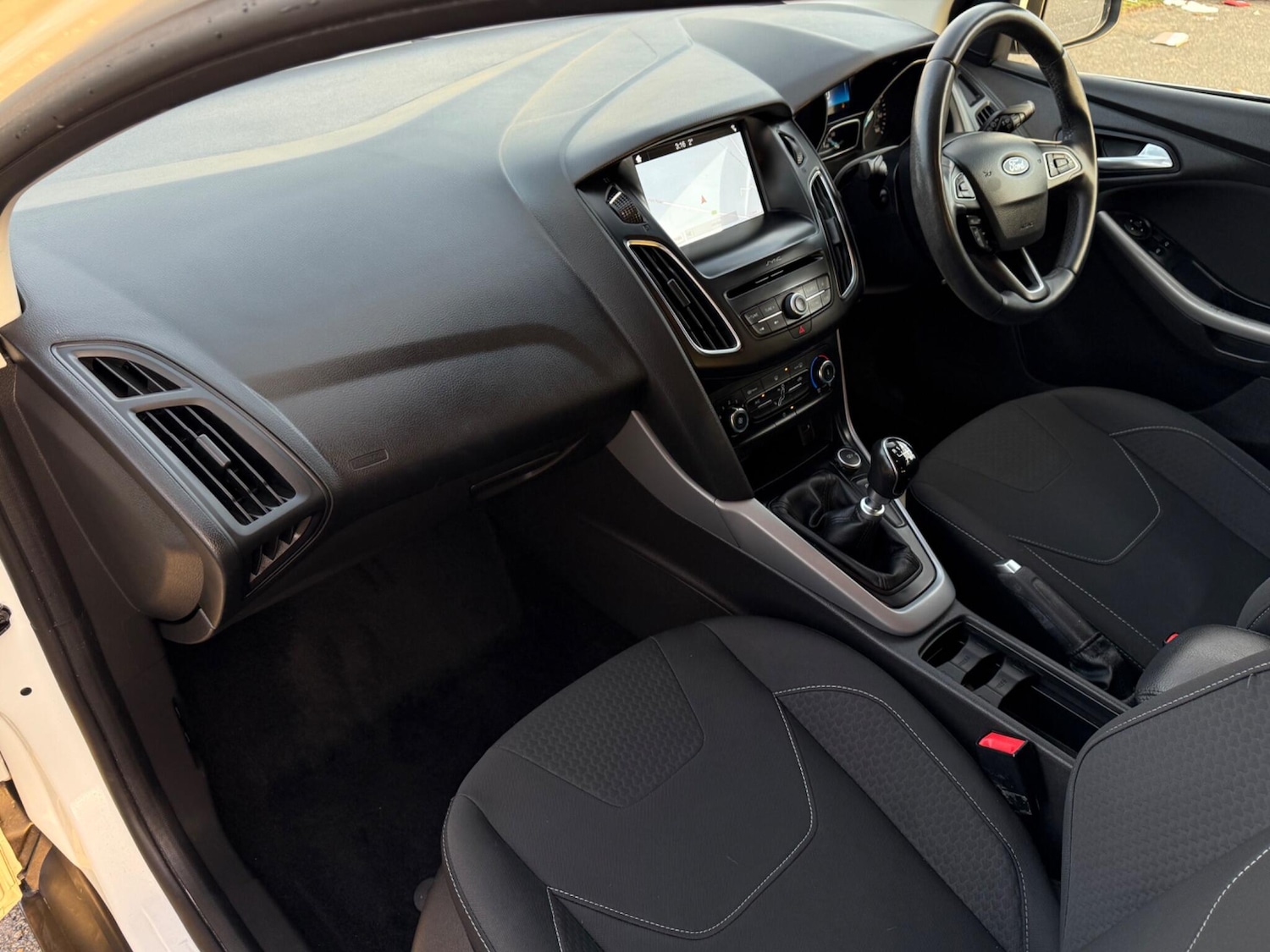 Used Ford Focus 2017 for sale - 76984904: Photo 26