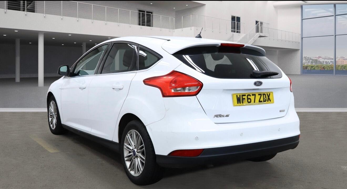 Used Ford Focus 2017 for sale - 76984904: Photo 3