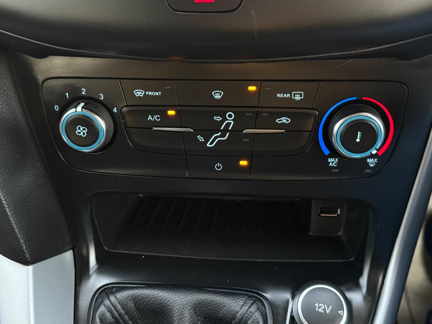 Used Ford Focus 2017 for sale - 76984904: Photo 48