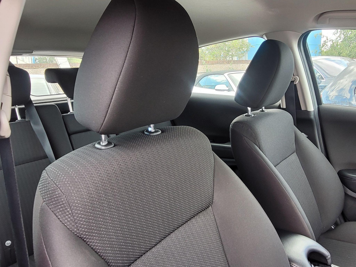 Used Honda HR-V 2015 for sale - 76831822: Photo 14