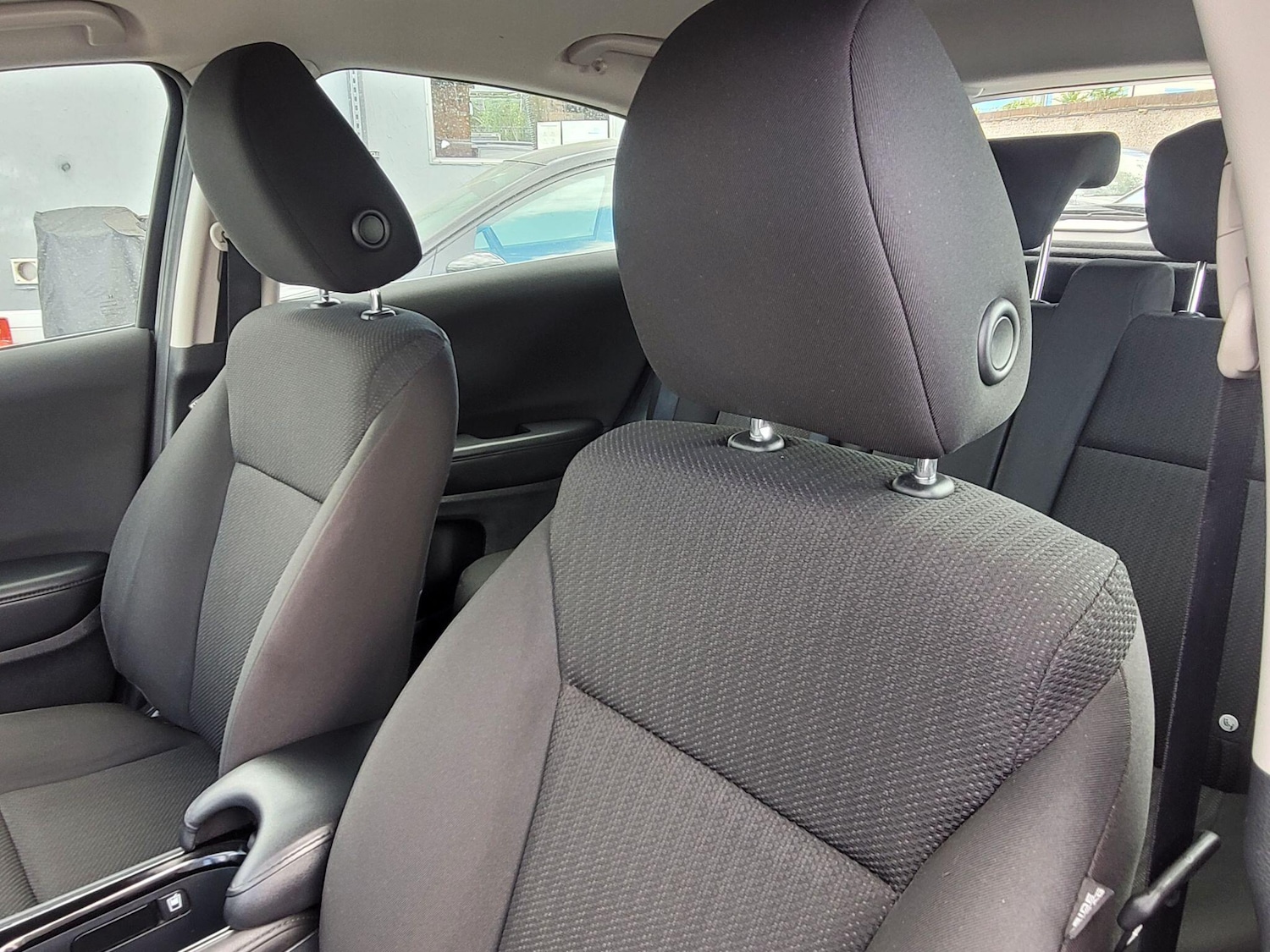 Used Honda HR-V 2015 for sale - 76831822: Photo 19