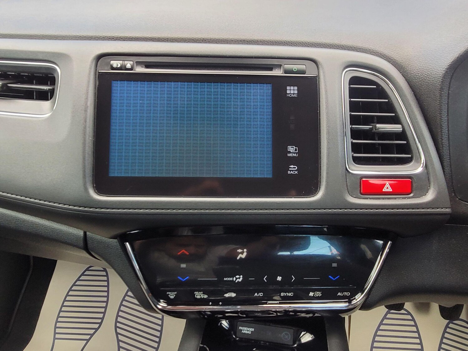 Used Honda HR-V 2015 for sale - 76831822: Photo 37