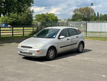 Used Ford Focus 2001 for sale - 78492535: Photo