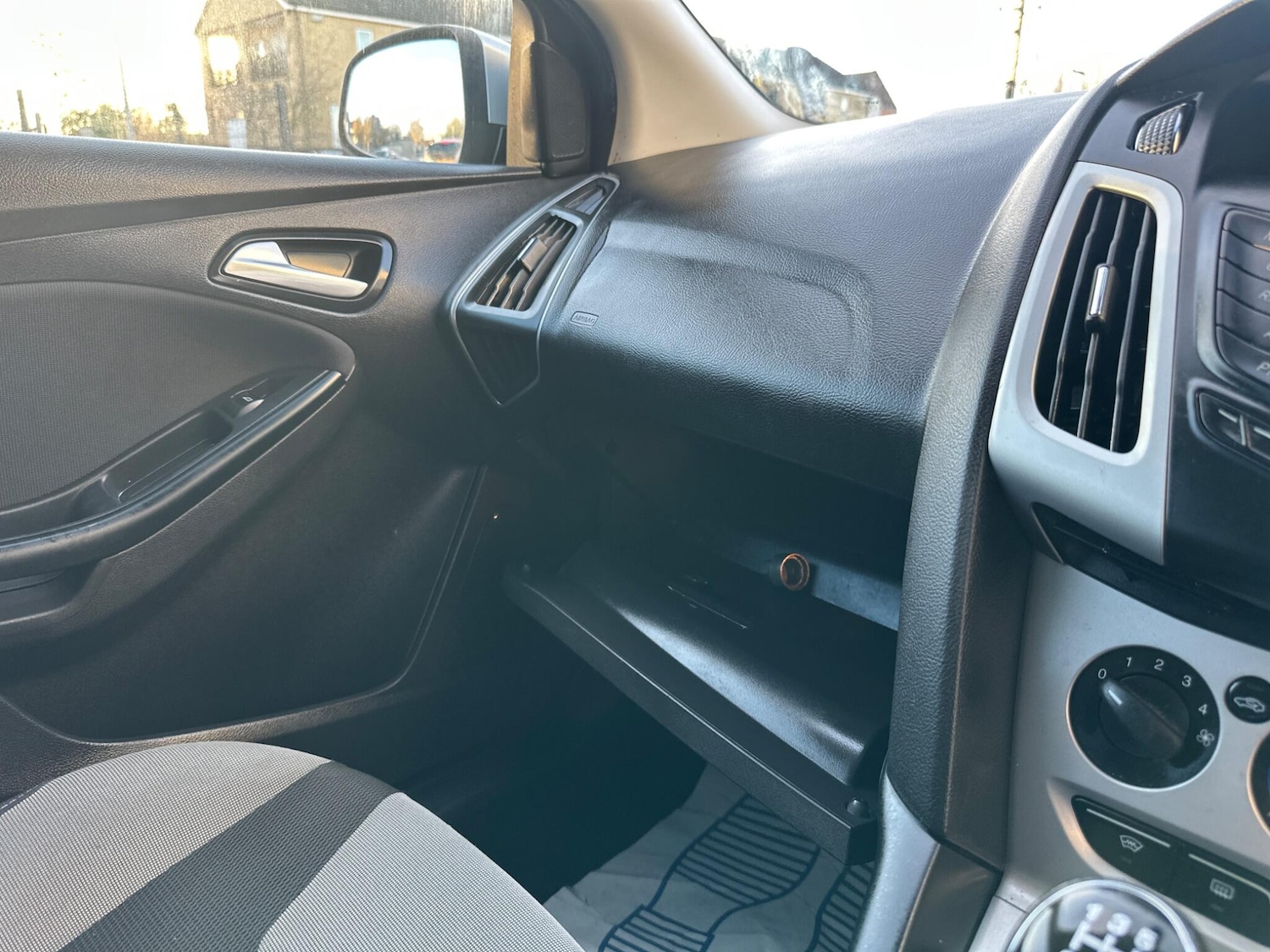 Used Ford Focus 2014 for sale - 76632651: Photo 41