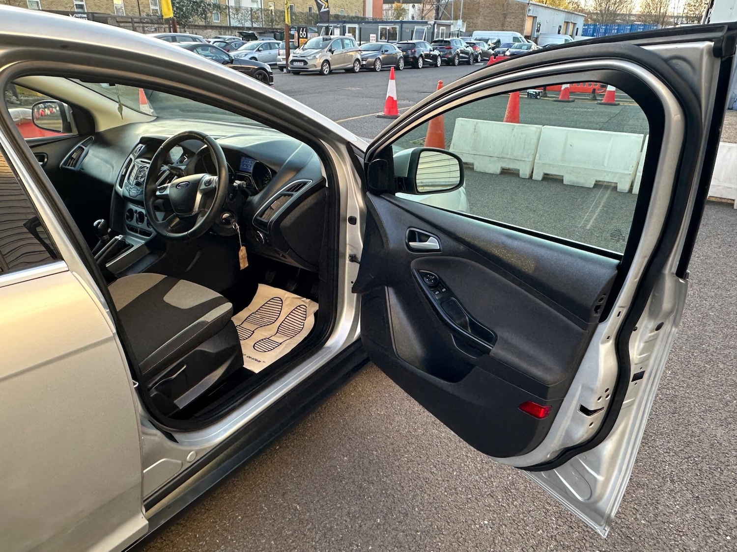 Used Ford Focus 2014 for sale - 76632651: Photo 49