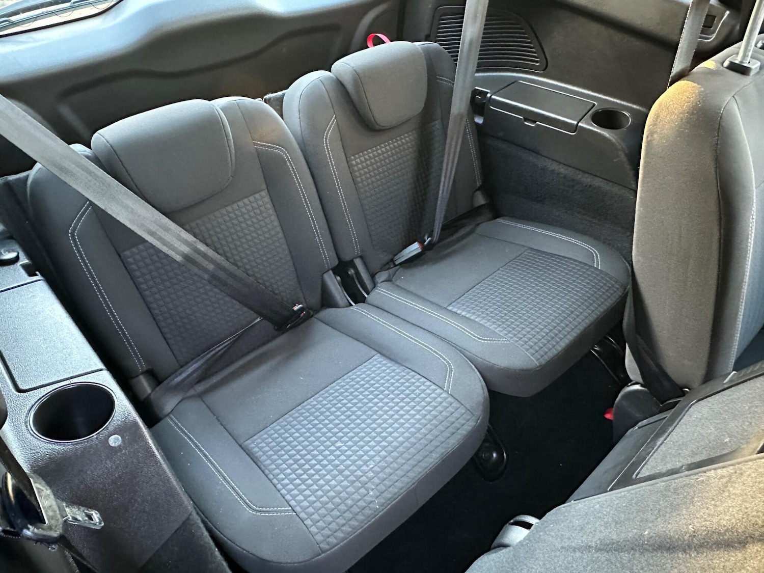 Used Ford Grand C-Max 2018 for sale - 77144210: Photo 30