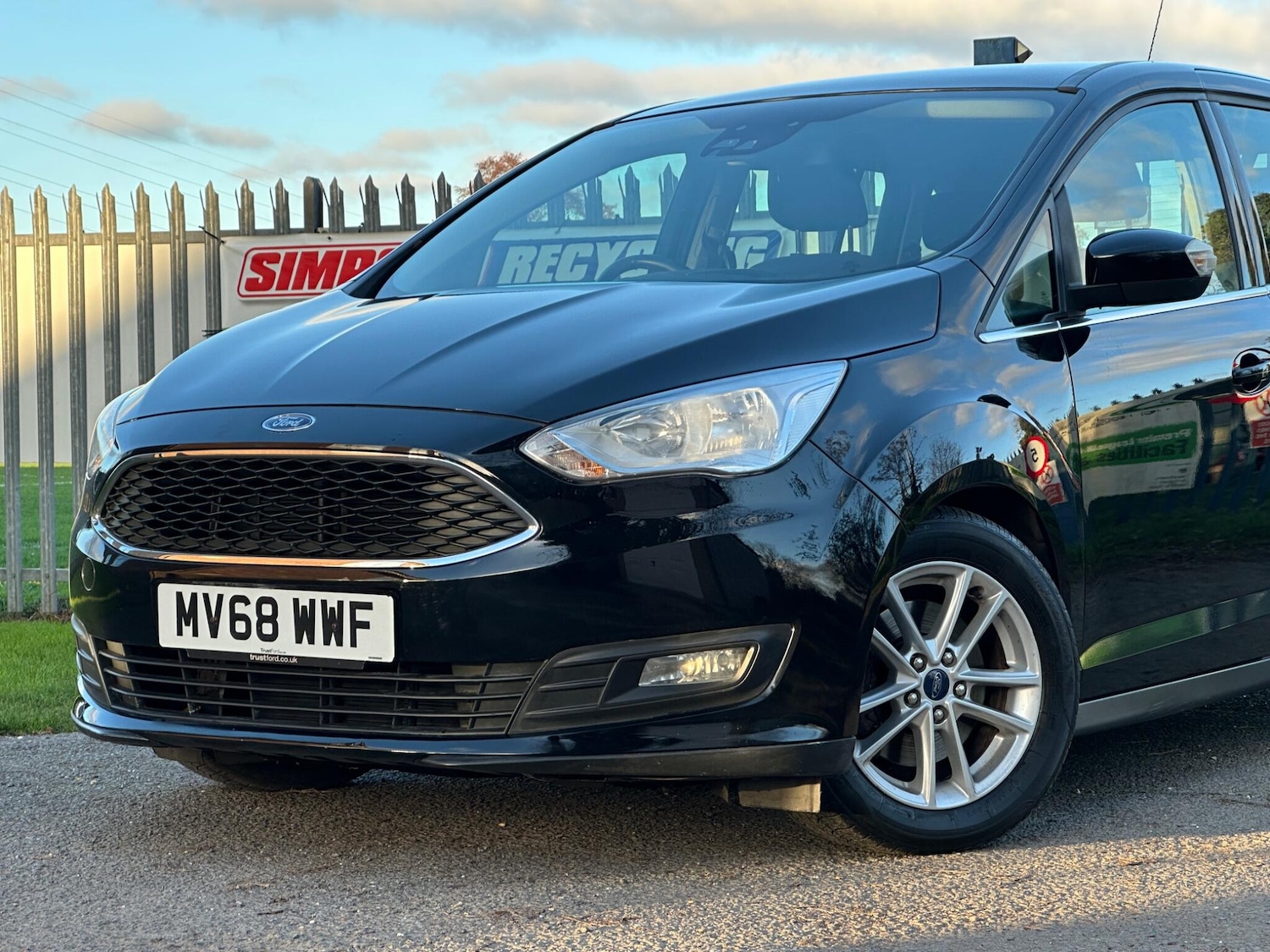 Used Ford Grand C-Max 2018 for sale - 77144210: Photo 5