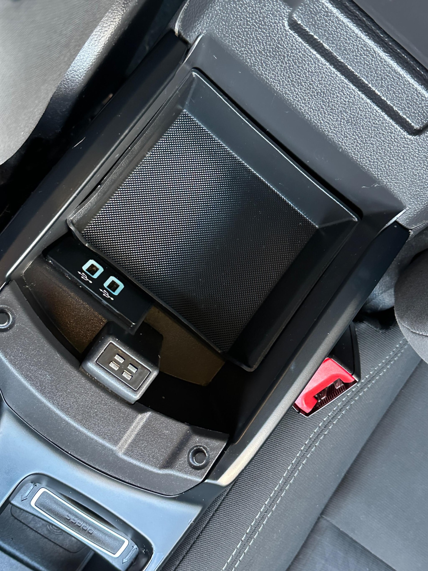 Used Ford Grand C-Max 2018 for sale - 77144210: Photo 72