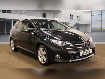 Used Toyota Auris 2013 for sale - 77799063: Photo