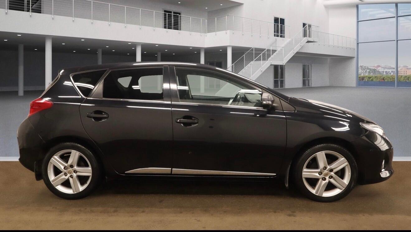 Used Toyota Auris for sale - 77799063: Photo 5