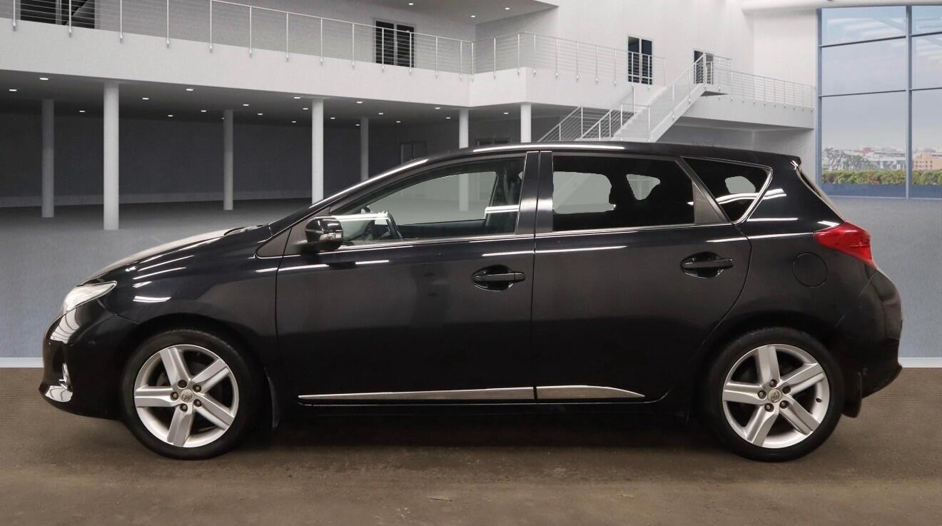 Used Toyota Auris for sale - 77799063: Photo 6