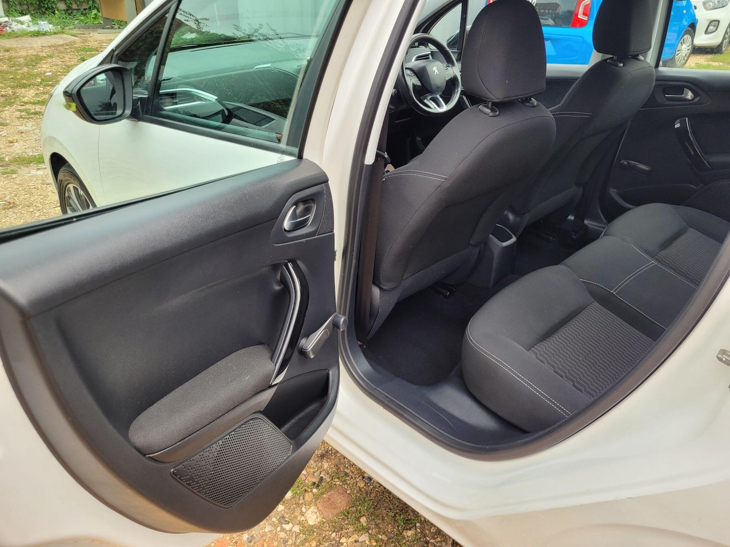 Vehicle 25
