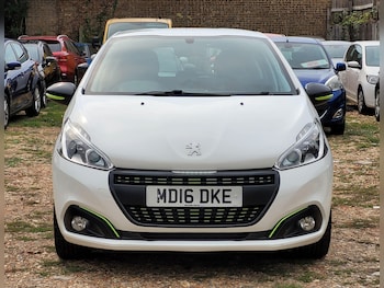 Used Peugeot 208 2016 for sale - 75904977: Photo