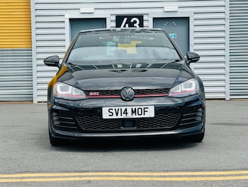 Used Volkswagen Golf 2014 for sale - 75013979: Photo