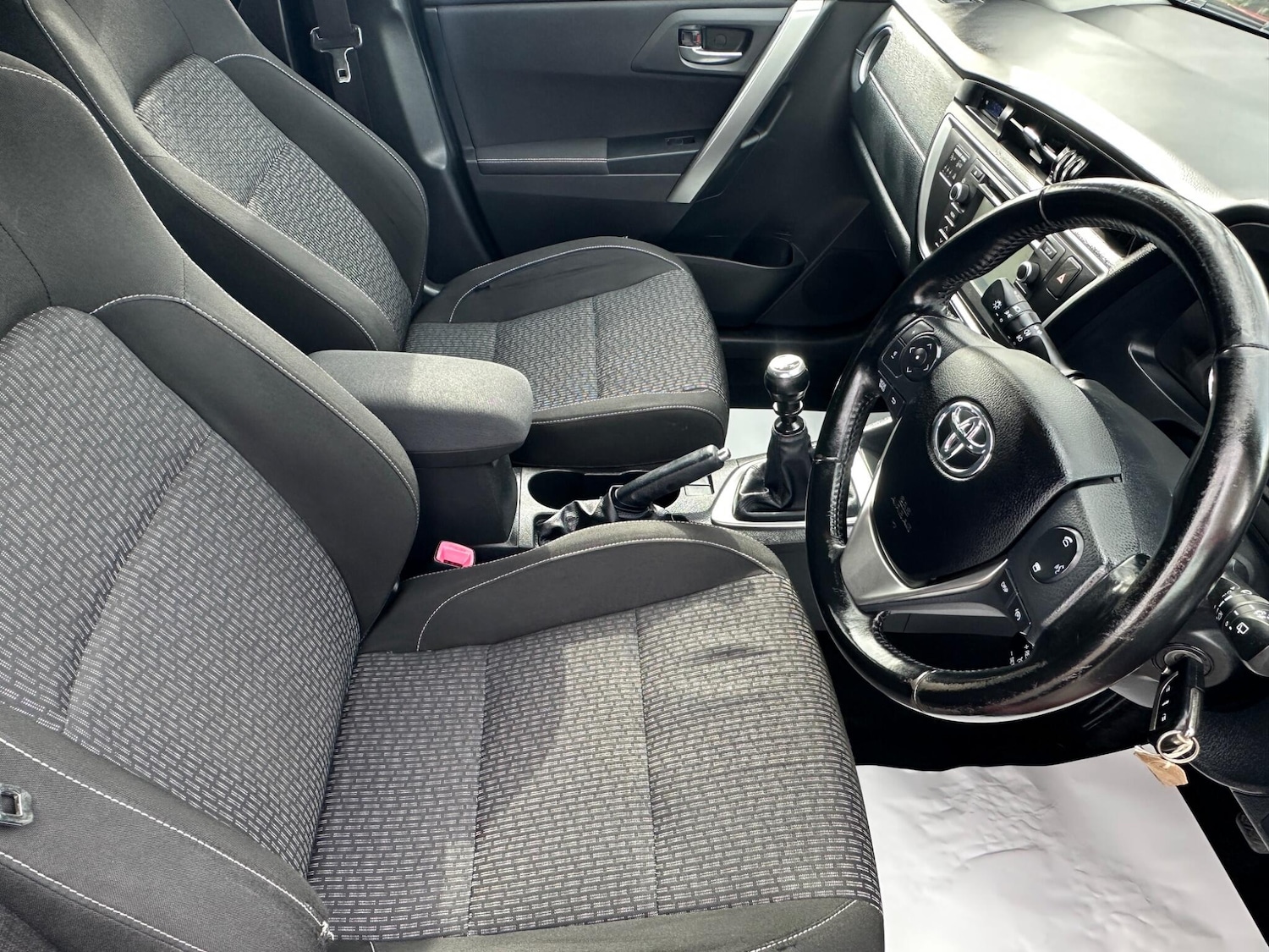 Used Toyota Auris 2015 for sale - 77883574: Photo 15