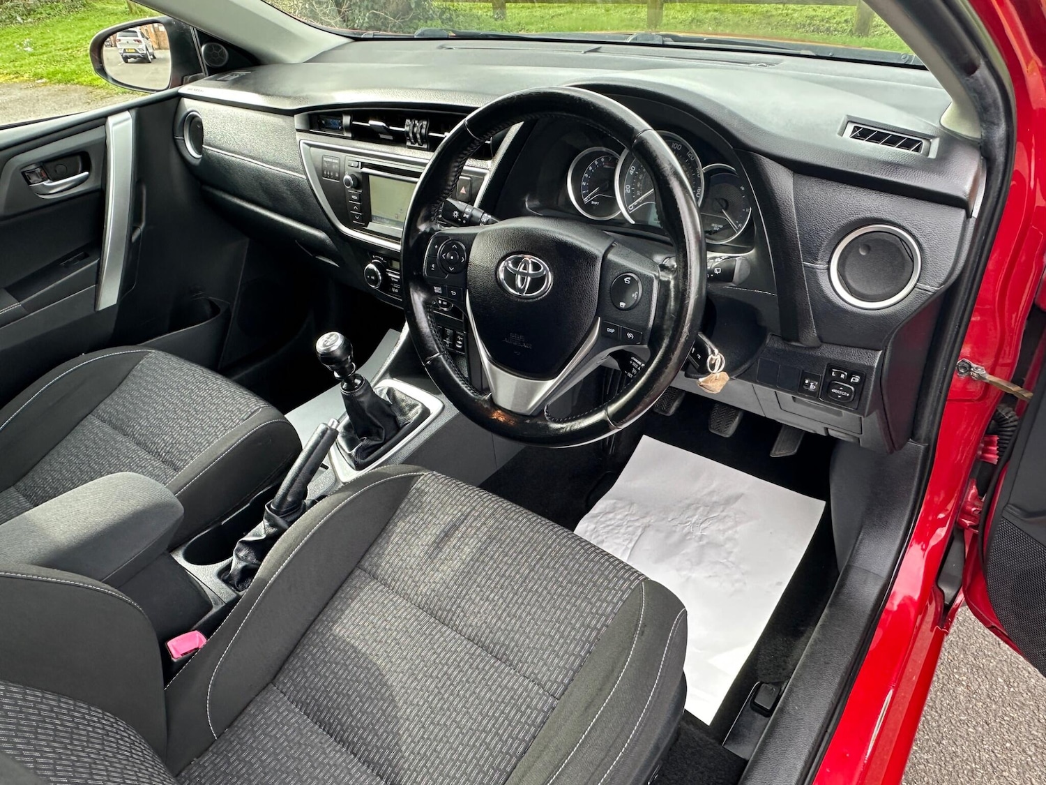 Used Toyota Auris 2015 for sale - 77883574: Photo 16