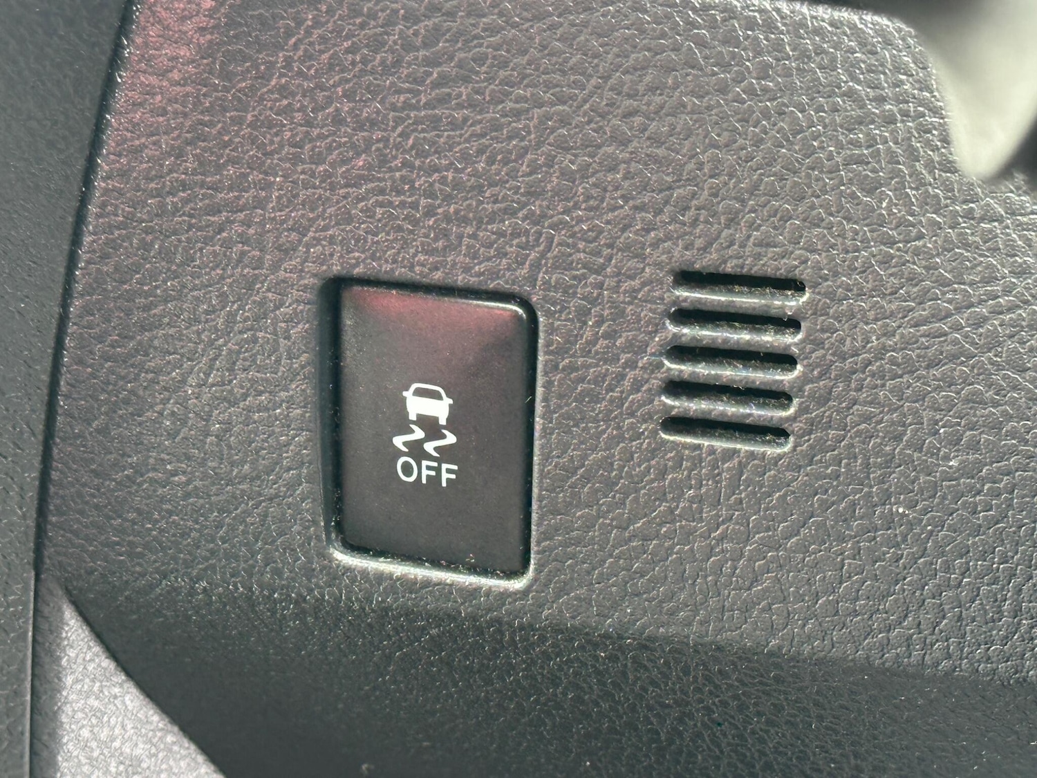 Used Toyota Auris 2015 for sale - 77883574: Photo 28