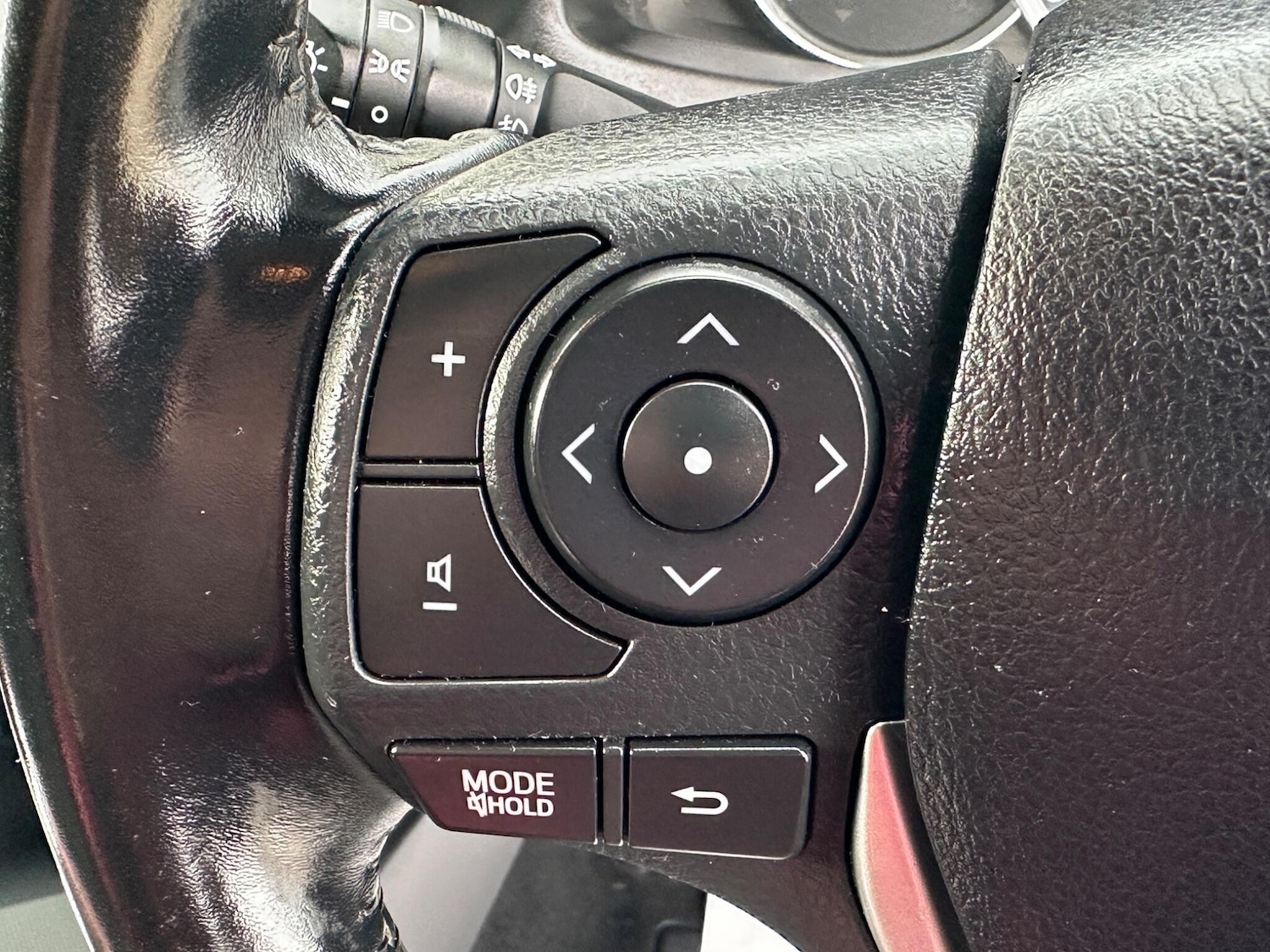 Used Toyota Auris 2015 for sale - 77883574: Photo 33