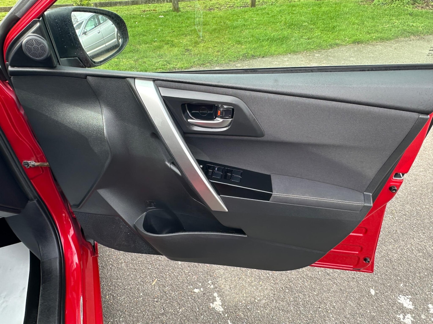 Used Toyota Auris 2015 for sale - 77883574: Photo 41