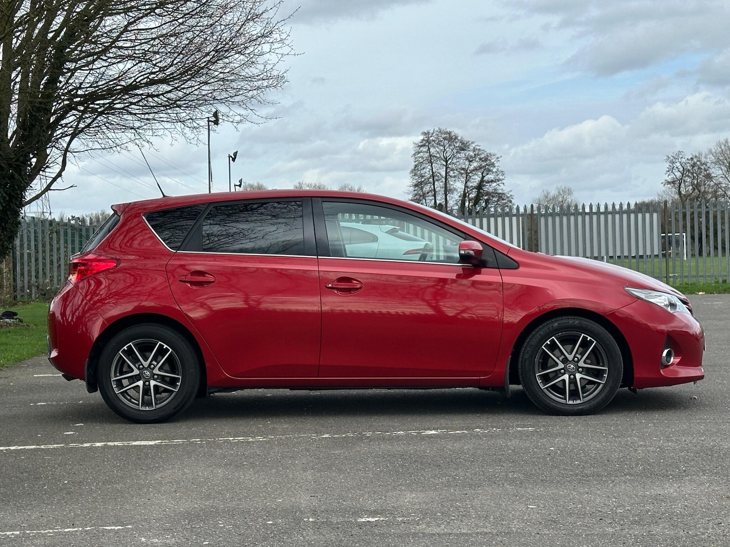 Used Toyota Auris 2015 for sale - 77883574: Photo 9