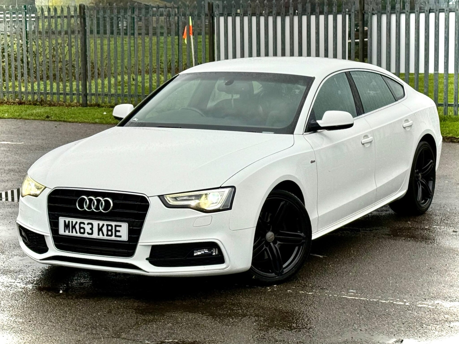 Used Audi A5 2013 for sale - 77343749: Photo 3