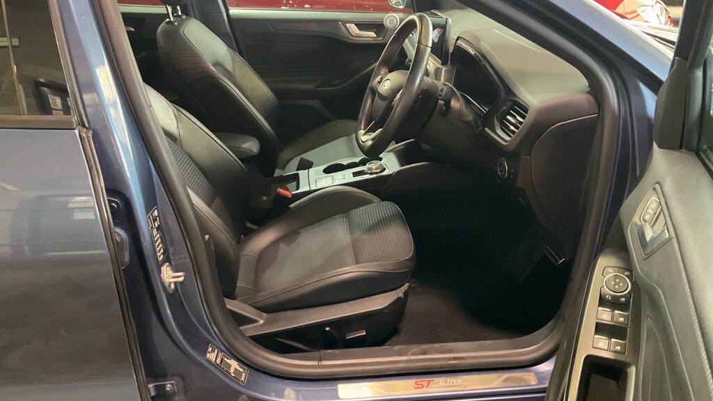 Used Ford Focus 2019 for sale - 76866538: Photo 7