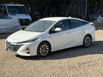 Used Toyota Prius 2021 for sale - 78475672: Photo