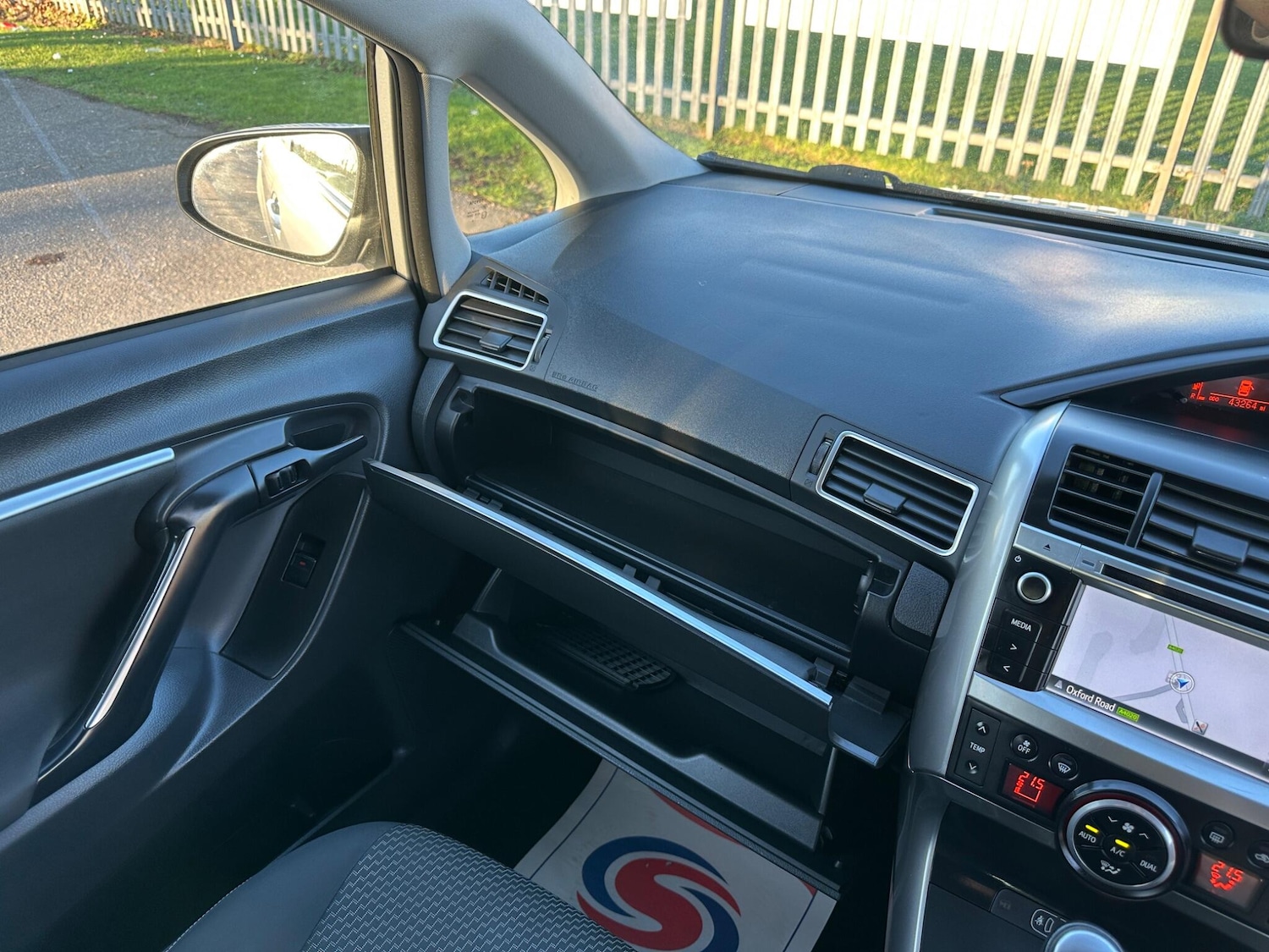 Used Toyota Verso 2015 for sale - 77440917: Photo 11