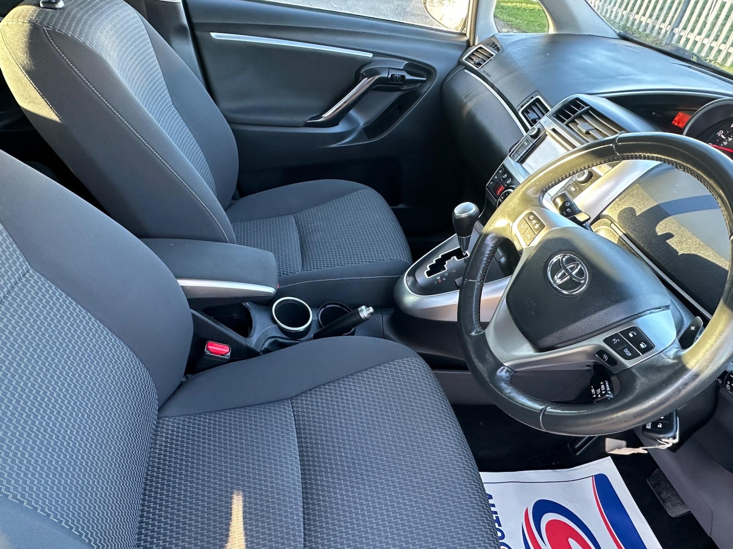 Used Toyota Verso 2015 for sale - 77440917: Photo 20