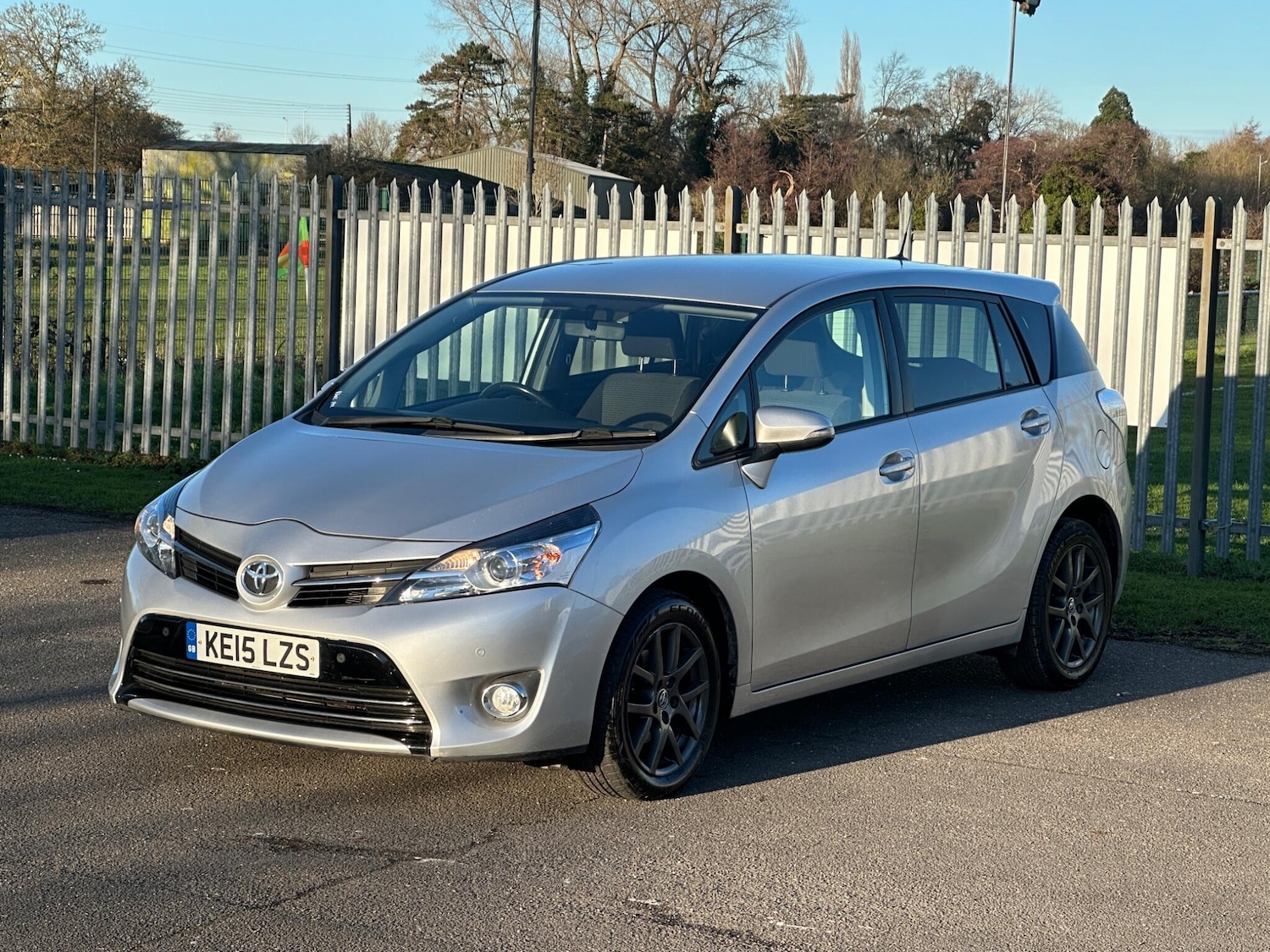 Used Toyota Verso 2015 for sale - 77440917: Photo 6