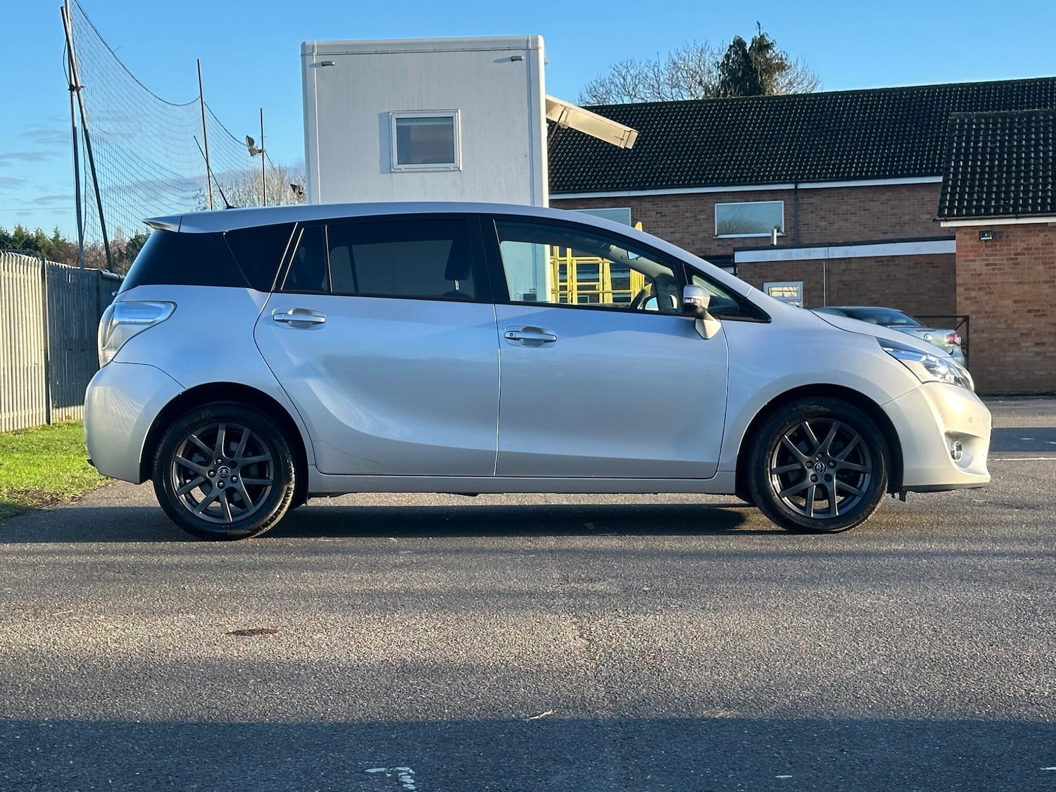 Used Toyota Verso 2015 for sale - 77440917: Photo 9