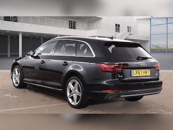 Used Audi A4 2018 for sale - 77957767: Photo