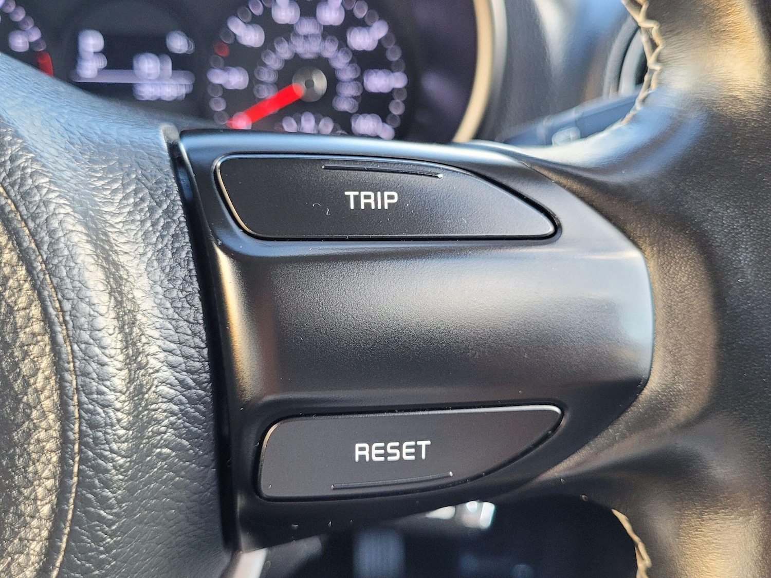 Used Kia Picanto 2018 for sale - 76831785: Photo 35