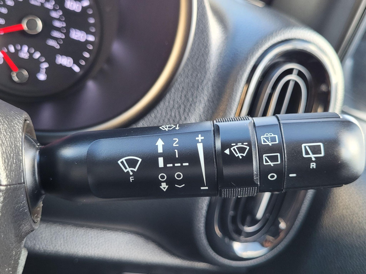 Used Kia Picanto 2018 for sale - 76831785: Photo 36