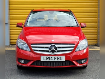 Used Mercedes-Benz B-Class 2014 for sale - 75989836: Photo