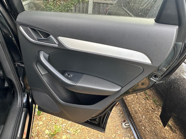 Used Audi Q3 2014 for sale - 74653216: Photo 31
