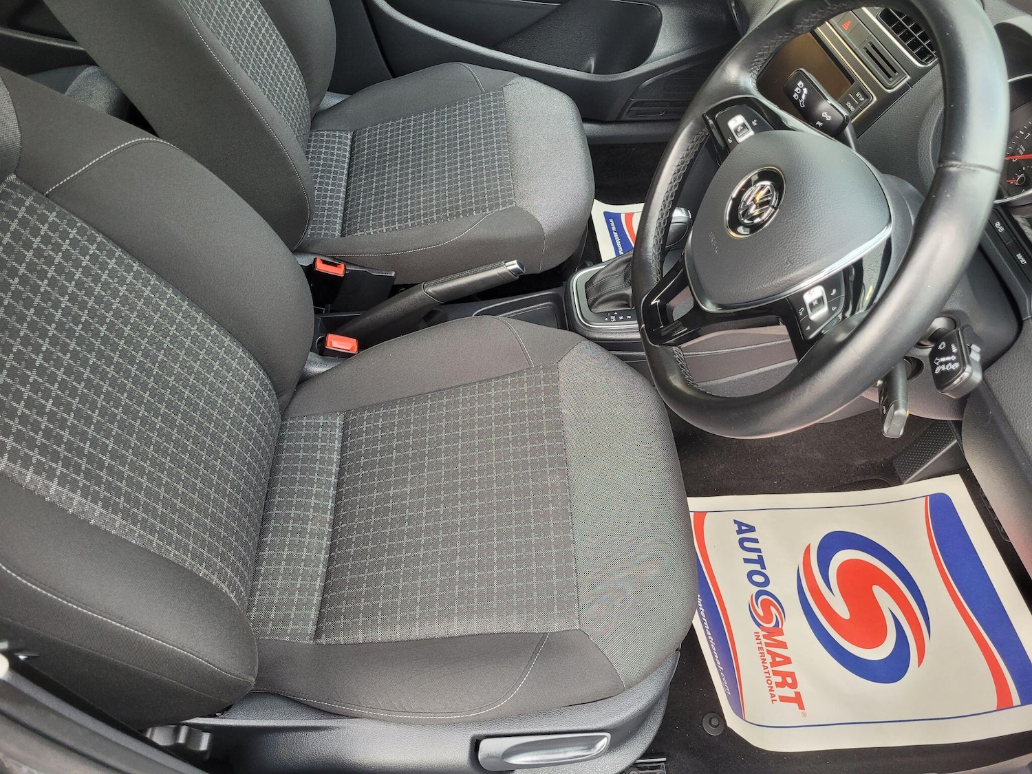 Used Volkswagen Polo 2015 for sale - 76831821: Photo 15