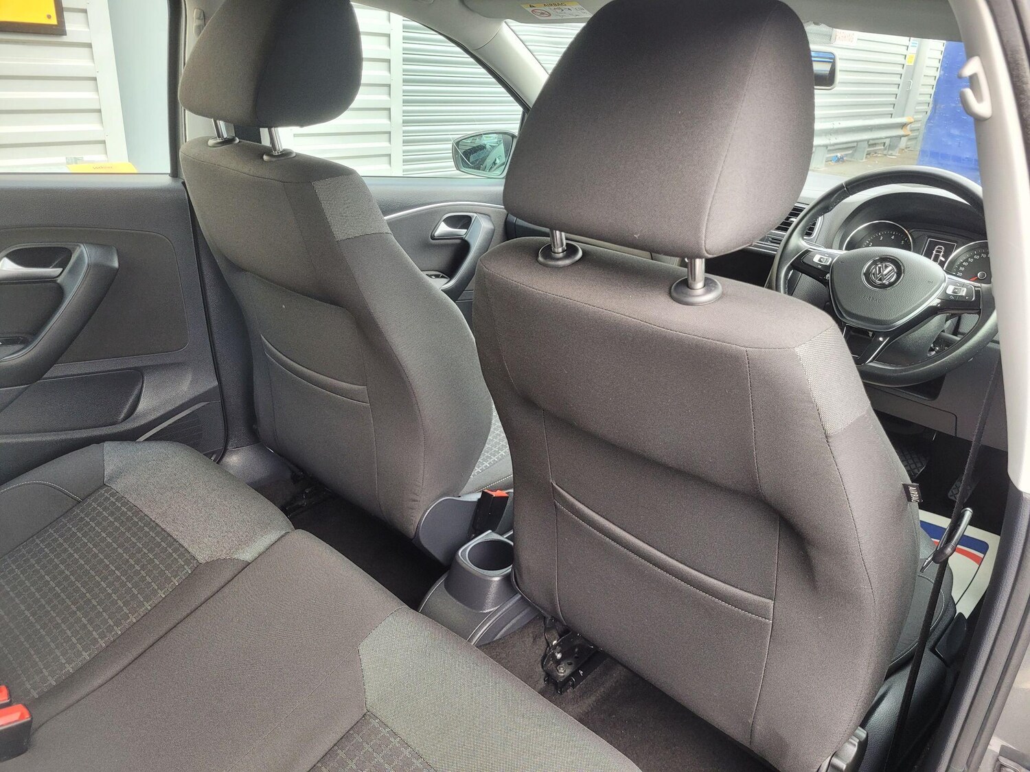 Used Volkswagen Polo 2015 for sale - 76831821: Photo 18