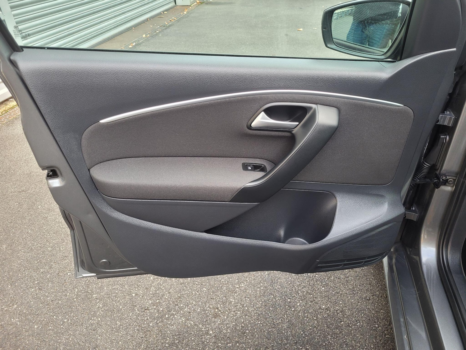 Used Volkswagen Polo 2015 for sale - 76831821: Photo 27